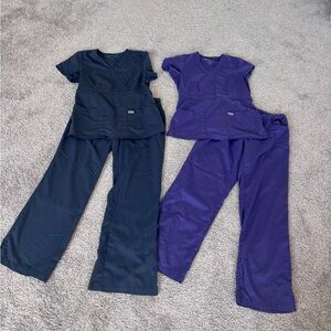 Grey’s Anatomie two sets , lot , size M